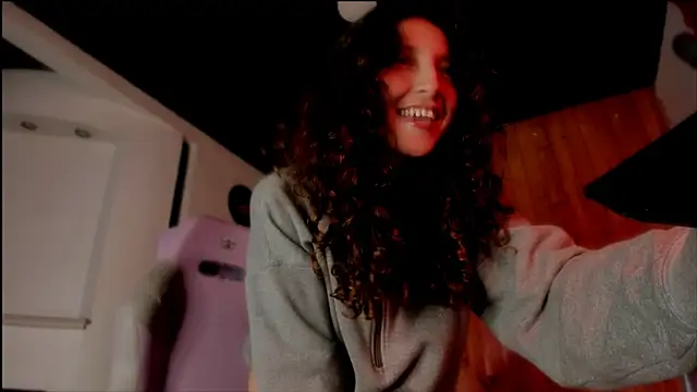 Snapshot of _Laary chatting on 12, 2, 2025  Laary online show from 12, 2, 2025