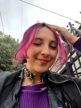 Snapshot of _Laary chatting on 6, 10, 2025  Laary online show from 6, 10, 2025