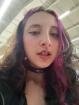 Snapshot of _Laary chatting on 18, 10, 2025  Laary online show from 18, 10, 2025