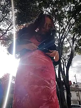 Snapshot of _Laary chatting on 19, 10, 2025  Laary online show from 19, 10, 2025