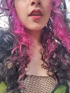 Snapshot of _Laary chatting on 31, 10, 2025  Laary online show from 31, 10, 2025