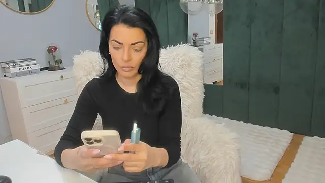 ElisaBaxter online show from 27, 2, 2026