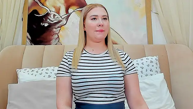 Snapshot of LunaHouston chatting on 26, 1, 2025 LunaHouston online show from 26, 1, 2025