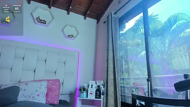 shanakendall online show from 27, 9, 2025