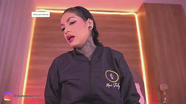 danna berlin  online show from 8, 5, 2026
