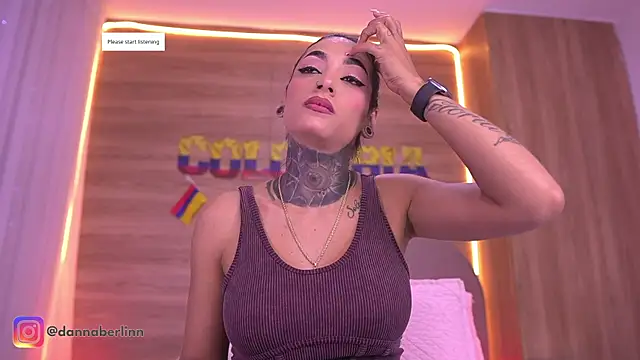 danna berlin  online show from 8, 7, 2026