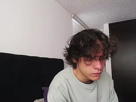 Santiago kiler online show from 2, 12, 2024