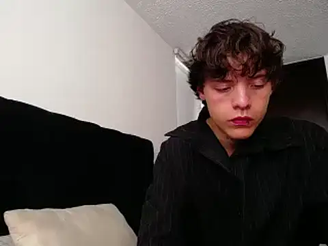 Santiago kiler online show from 30, 12, 2024