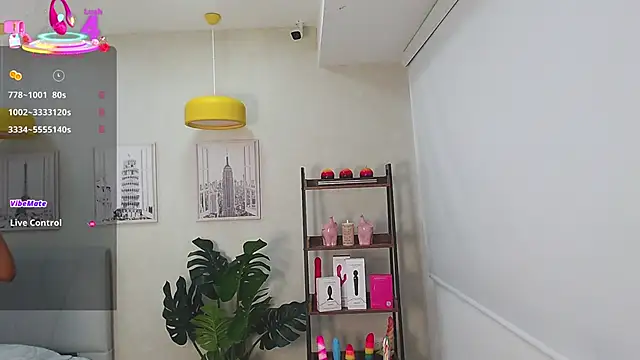 Sassy--Girl online show from 5, 3, 2025