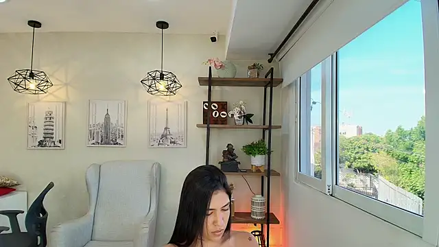 Snapshot of Sassy--Girl chatting on 26, 6, 2026 Sassy--Girl online show from 26, 6, 2026