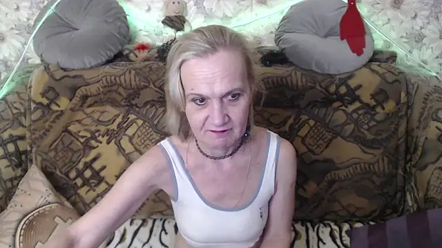 Snapshot of MissBekker chatting on 20, 1, 2025 MissBekker online show from 20, 1, 2025