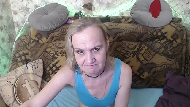 Snapshot of MissBekker chatting on 25, 2, 2025 MissBekker online show from 25, 2, 2025