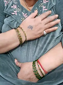 Snapshot of Kavya_XX chatting on 16, 1, 2025 Kavya XX online show from 16, 1, 2025