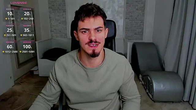 Snapshot of WilsonJules chatting on 7, 12, 2024 WilsonJules online show from 7, 12, 2024