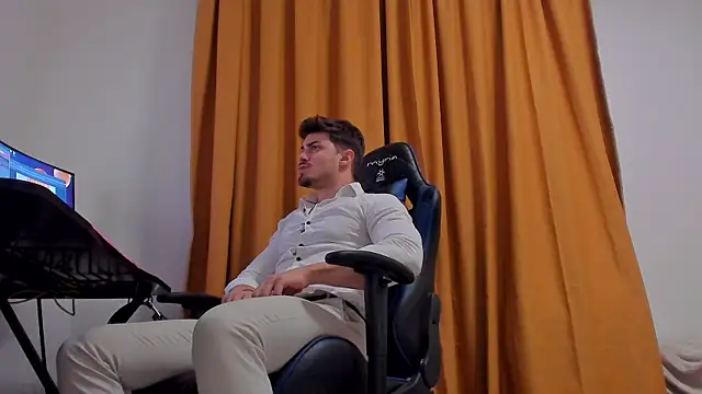 Snapshot of WilsonJules chatting on 21, 3, 2025 WilsonJules online show from 21, 3, 2025