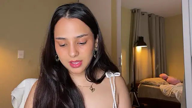 xSelena online show from 7, 5, 2026