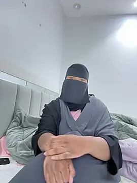 Submissive Arab online show from 15, 12, 2024