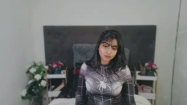 Delilah Blazee online show from 2, 8, 2026