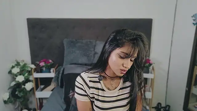 Delilah Blazee online show from 6, 8, 2026