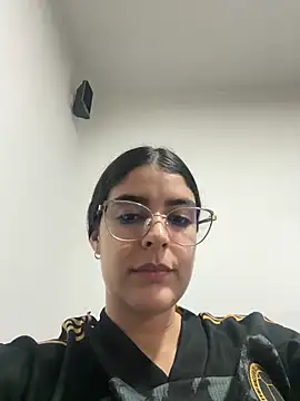  Niah  online show from 14, 2, 2026