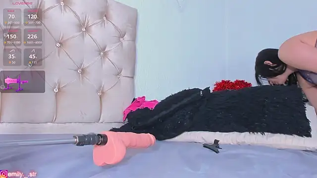 Snapshot of emily_campbell_ chatting on 19, 3, 2026 emily campbell online show from 19, 3, 2026