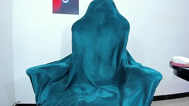 Snapshot of lazzon_bastion chatting on 7, 2, 2025 lazzon bastion online show from 7, 2, 2025