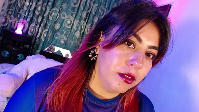 gatuwildhott online show from 19, 12, 2025