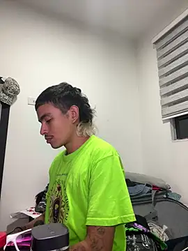 sorry-mom69 online show from 3, 5, 2026