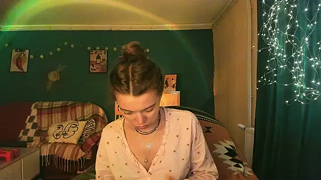 ClancyMorissey online show from 6, 8, 2026