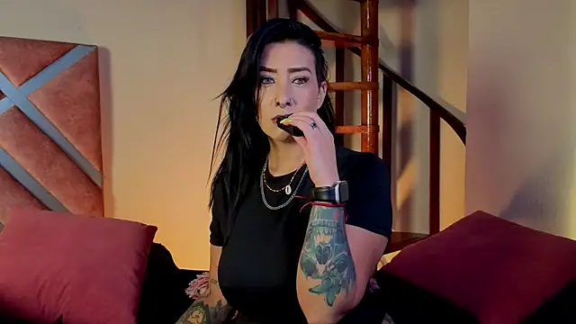  kelly hous36 online show from 7, 7, 2026