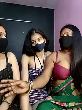 cutee  crazy online show from 18, 1, 2026