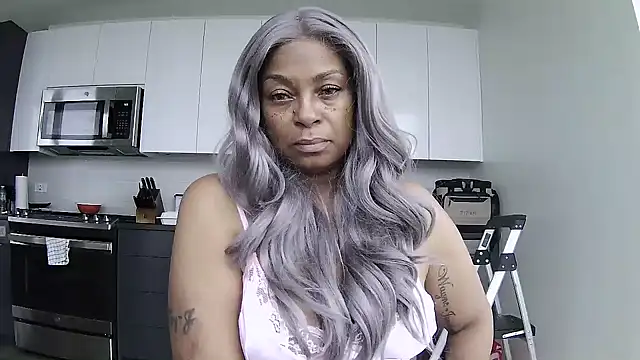 MSweetLindaParks online show from 7, 7, 2026
