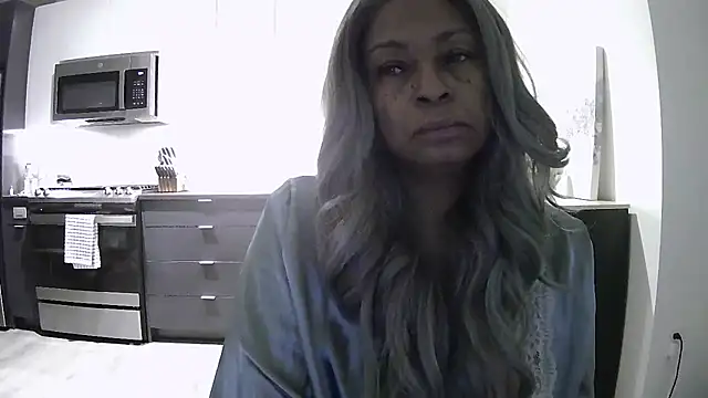 MSweetLindaParks online show from 16, 7, 2026
