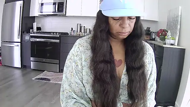 MSweetLindaParks online show from 6, 8, 2026