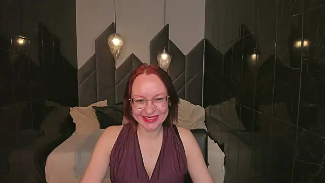 NikaGentle online show from 3, 11, 2025