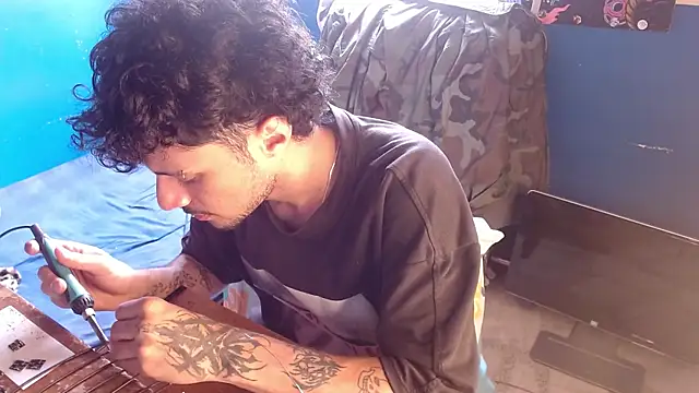 Apolo S online show from 26, 9, 2025