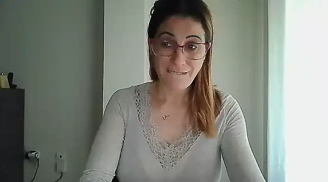 Sanada hot online show from 14, 1, 2025