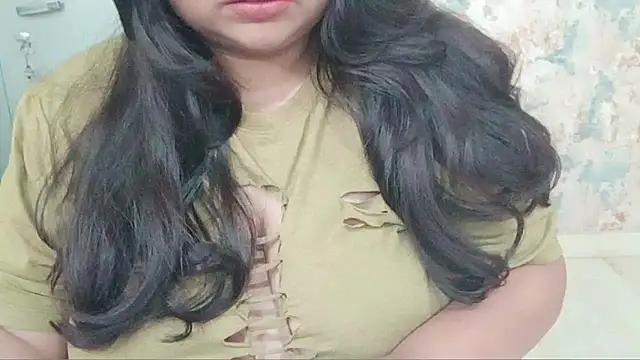 Snapshot of yoursnishaa chatting on 23, 11, 2025 yoursnishaa online show from 23, 11, 2025