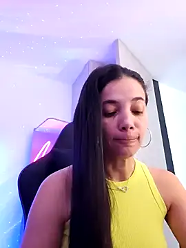 Snapshot of miaeyes chatting on 11, 1, 2025 miaeyes online show from 11, 1, 2025