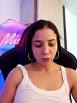 Snapshot of miaeyes chatting on 18, 1, 2025 miaeyes online show from 18, 1, 2025