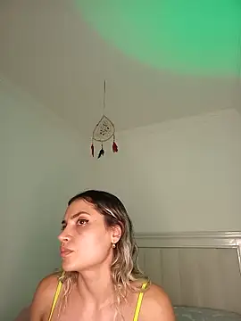 ASHLEY BLAIR online show from 28, 4, 2026