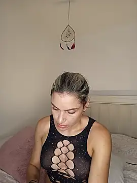 ASHLEY BLAIR online show from 29, 7, 2026