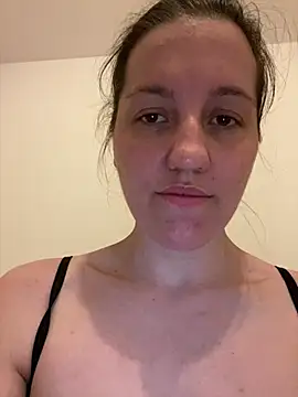 Nicole-Ray online show from 5, 5, 2026