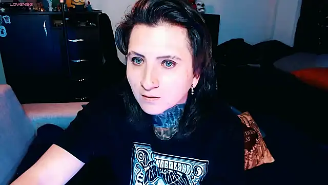 Marieblueeyes online show from 30, 9, 2025