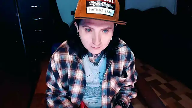 Marieblueeyes online show from 16, 10, 2025