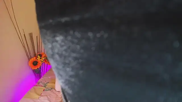 Julia Haye online show from 18, 2, 2025