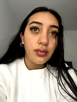 Snapshot of Hannahoff chatting on 30, 11, 2025 Hannahoff online show from 30, 11, 2025