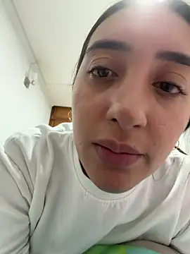 Snapshot of Hannahoff chatting on 21, 2, 2026 Hannahoff online show from 21, 2, 2026