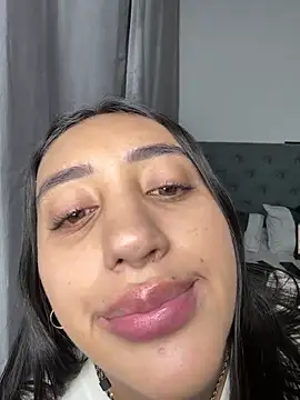 Snapshot of Hannahoff chatting on 20, 3, 2026 Hannahoff online show from 20, 3, 2026