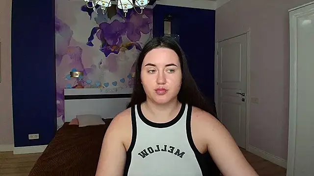 Roxie Bradley online show from 17, 12, 2024